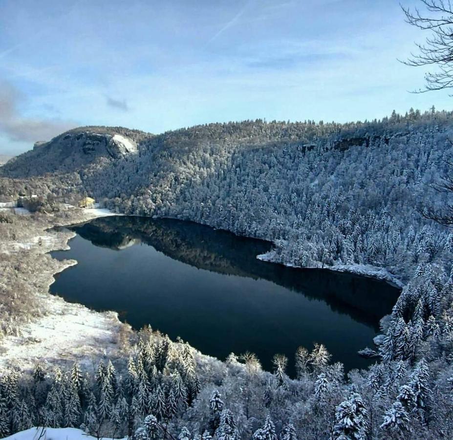 Le Jura En Toutes Saisons Piscine, Spa, Location Vtt, Balades 2Cv, Climatisation Bonlieu Exterior foto